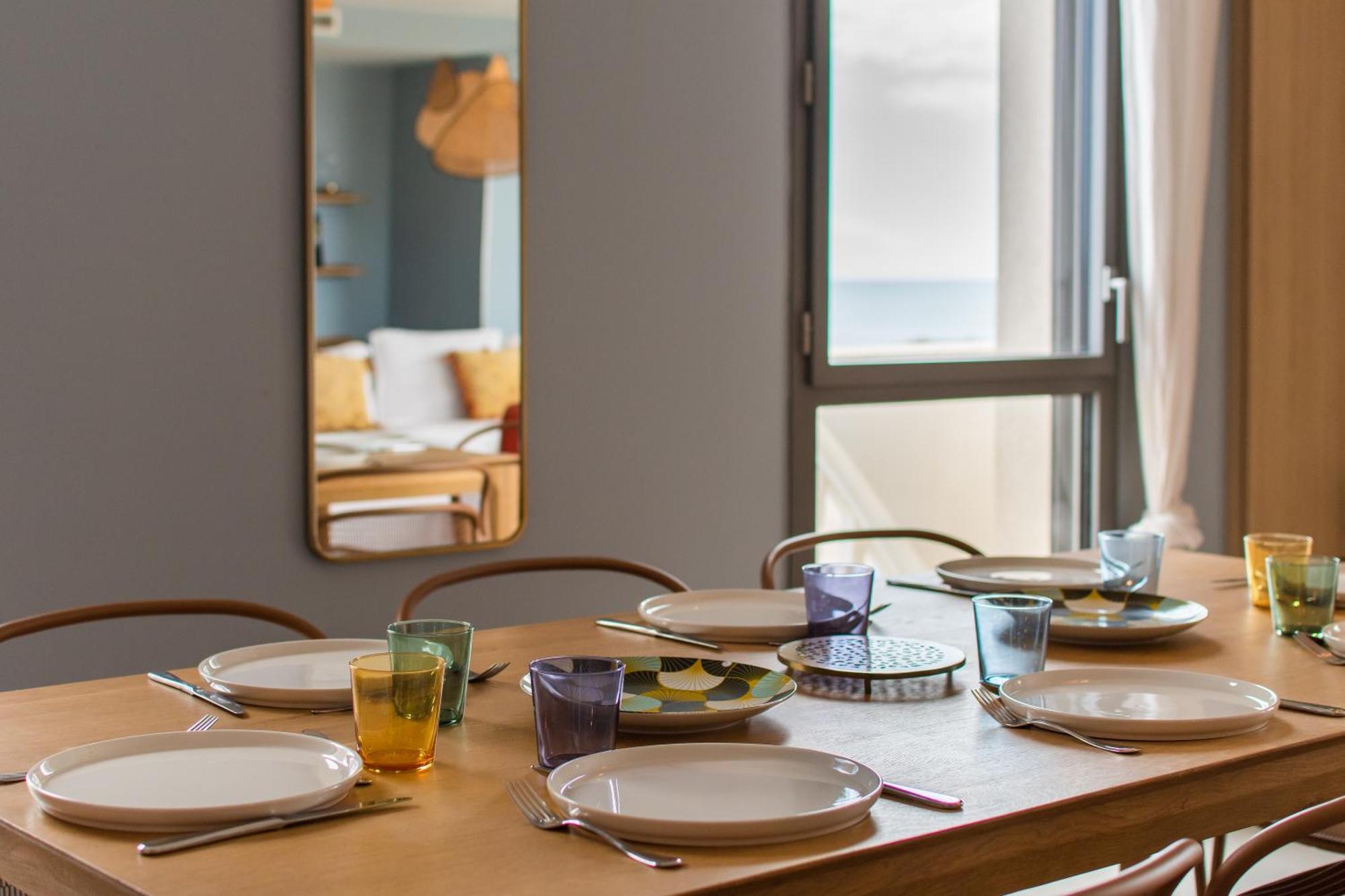 Apartment Le Majestic Residence: Seaside Luxury With Rooftop Pool La Grande-Motte